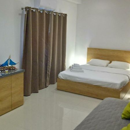 Heraklion Airport Studio Apartamento Exterior foto